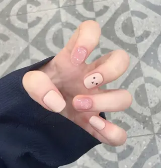 ネイル THE ONE 山本のネイルデザイン