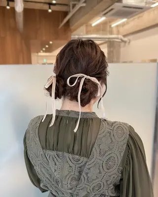 ミディアム カラー ヘアアレンジ 縮毛矯正+モテカラー 🎀✨MIHOのヘアスタイル