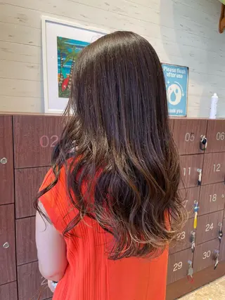 セミロング EARTH検見川浜 鈴木学のヘアスタイル