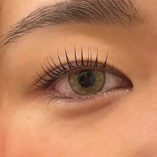 マツエク・マツパ 水谷 颯馬のヘアスタイル