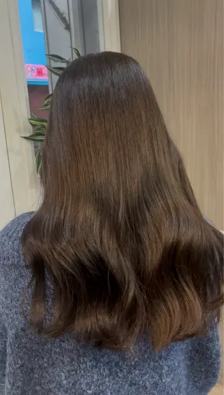 ロング カラー 艶髪🥣透明感カラー 🫧前田奈津実のヘアスタイル