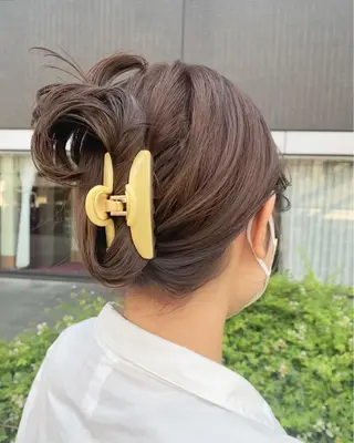 ミディアム デザインカラー/ボブ ブリーチカラー/ユリのヘアスタイル