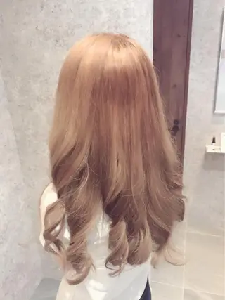 ロング カラー earth尾形美穂 🫧髪質改善縮毛🫧のヘアスタイル