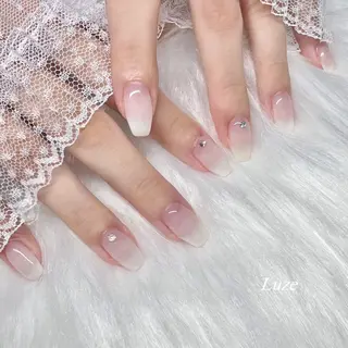 ネイル Luze 泉 明日花のネイルデザイン