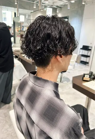 ショート パーマ 🫧透明感イルミナ カラー🫧三浦菜々子のヘアスタイル