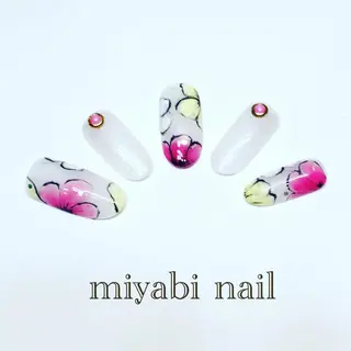 ネイル miyabi nail 桂川駅近くのネイルデザイン