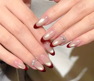 ネイル Pure&Rich Nailのネイルデザイン