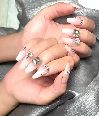 ネイル ゆゆ 🌻ひまわりサロンのネイルデザイン