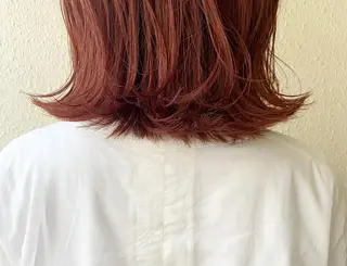 ショート カラー iLi 《イリ》のヘアスタイル