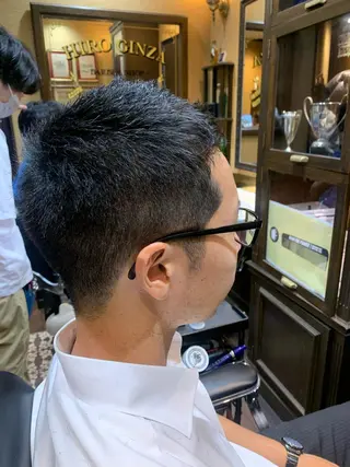 ショート メンズ プレミアムバーバー新宿店所属・新宿駅近！ 💈口コミ多数✨のヘアスタイル