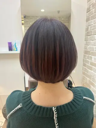 ショート カラー 福本 光のヘアスタイル