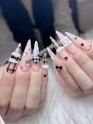 ネイル Lumi Shinokuboのネイルデザイン