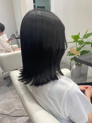 ミディアム 髪質改善/透明感カラ ー/縮毛/ meiのヘアスタイル