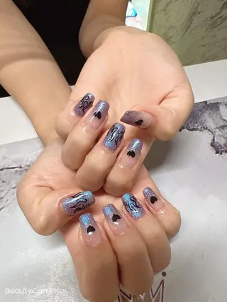 ネイル ガレンドウ 白澤 愛子のネイルデザイン