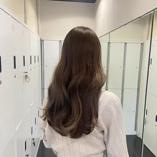 ロング カラー 垢抜け小顔レイヤー オリーブ/スミレのヘアスタイル