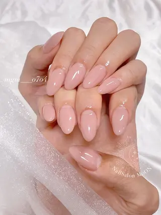 MoON...❤︎ MeGuのネイルデザイン
