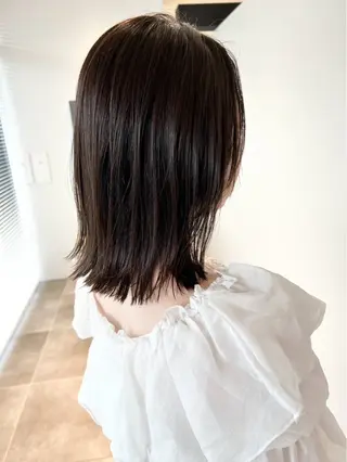 ミディアム 残間 美月のヘアスタイル