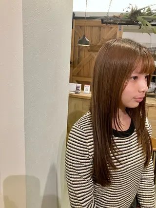 ロング 清水 美香のヘアスタイル