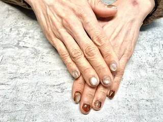 ネイル 岸本 郁美のネイルデザイン