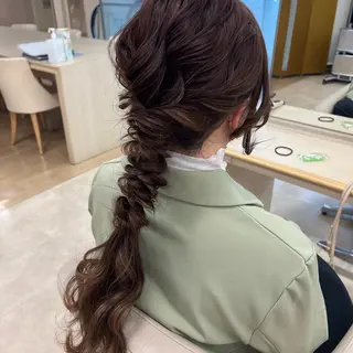 ロング ヘアアレンジ 盛れるレイヤーカット 得意🌹井上美沙のヘアスタイル