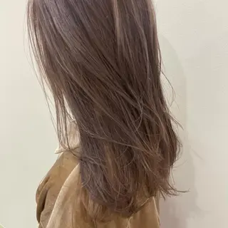 ロング カラー UMEDA FIGAROのヘアスタイル