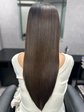 ロング 岩崎 恵実のヘアスタイル