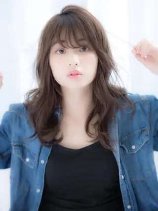ミディアム カラー レイヤーカット✂️ 横浜No1♡下鳥翔子のヘアスタイル