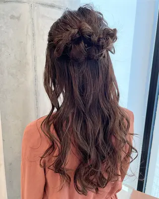 ロング ヘアアレンジ サソウ ユリエ🥥のヘアスタイル