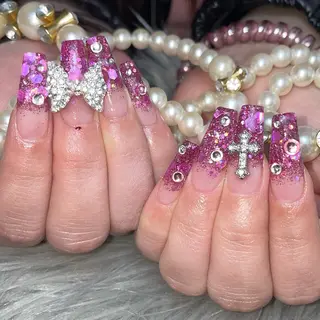 ネイル Feel ‪‪☺︎‬Yuriaのネイルデザイン
