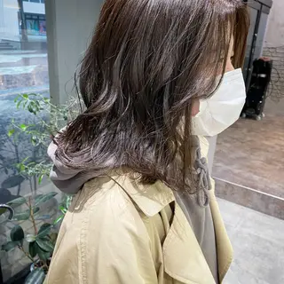 ミディアム カラー 荒川 ひなの 新川崎のヘアスタイル