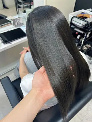 セミロング カラー ✨縮毛矯正✖︎顔周り レイヤー✨ナカムラのヘアスタイル