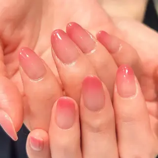 ネイル T. AKARIのネイルデザイン