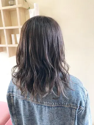 セミロング 中川 茜里のヘアスタイル