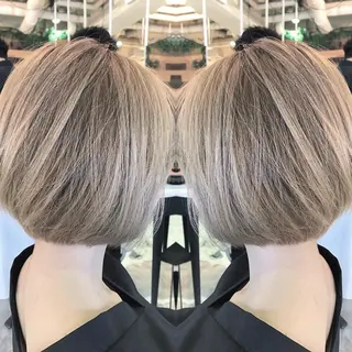 ショート カラー 青木 茂樹⭐️ 透明感カラーのヘアスタイル