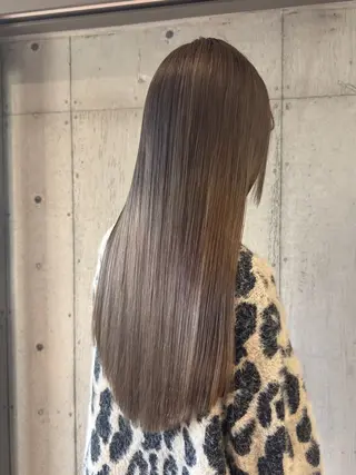 ロング カラー 透明感/血色カラー/ 似合せレイヤー/ゆいのヘアスタイル