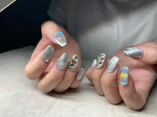 ネイル elu :nail&eyeのネイルデザイン