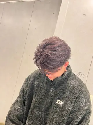 カラー メンズ 郡山駅前メンズ特化 岩﨑大翼のヘアスタイル