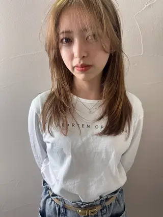 セミロング 中野 莉子のヘアスタイル