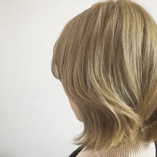 ミディアム カラー ✨髪質改善矯正× ブリーチ✨YU-KIのヘアスタイル
