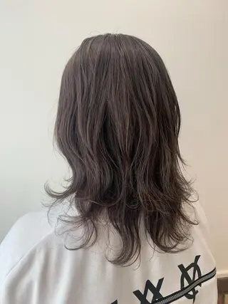 ミディアム カラー パーマ メンズパーマ特化🔥 ツイスパ/シャドウのヘアスタイル