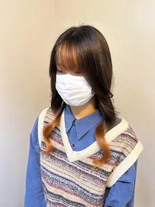 セミロング カラー ブリーチ毛対応酸性 ストレート🌈サキのヘアスタイル