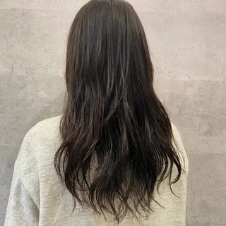 カラー 𝑺𝒂𝒌𝒊 🩶マンツーマン施術のヘアスタイル