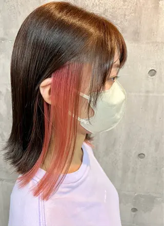 セミロング カラー 興津/韓国レイヤー ダブルカラー美髪縮毛のヘアスタイル