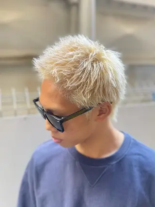 ショート カラー メンズ 天王寺で1番人気の フェード師/大野尋哉のヘアスタイル