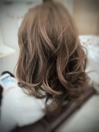 セミロング カラー ヘアアレンジ 鳴海 悠のその他イメージ