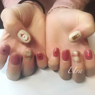 ネイル UrakoNail 《nail》のネイルデザイン