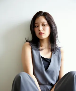 ミディアム カラー ツジガキ ユウスケのヘアスタイル
