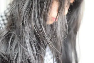 セミロング GATE. staffのヘアスタイル