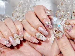 ネイル ✨Nailsalon Vi+✨のネイルデザイン