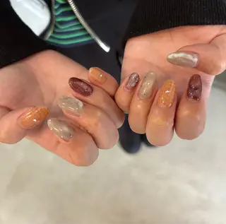 ネイル Mai :矢場町 ニュアンス🌿アートのネイルデザイン